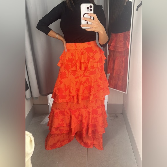 Skirt - Picture 3 of 4